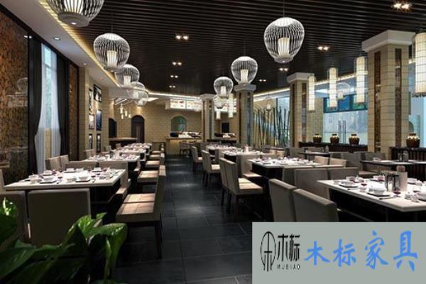 流行的餐廳桌椅風(fēng)格有哪些？ 