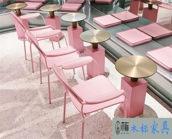 上海咖啡廳卡座沙發(fā)圖片清理方式 