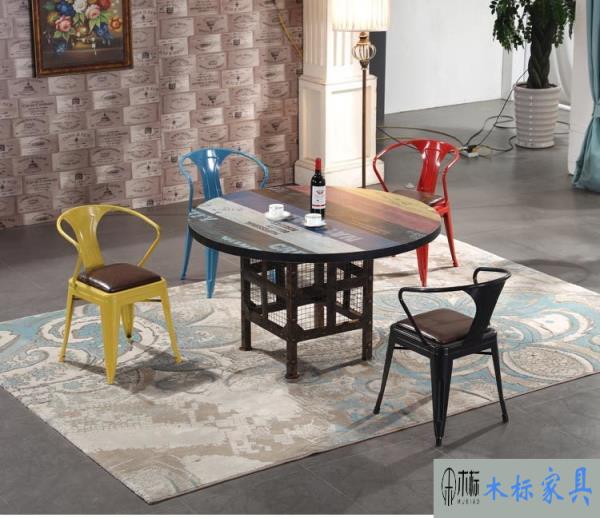 餐飲家具-餐桌在餐廳中應(yīng)用很大，如何選擇適合 