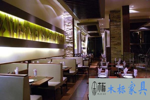 西餐廳家具風(fēng)格怎么選？餐飲桌椅如何搭配 